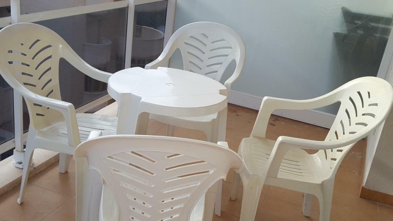Salou apartamento cerca de playa y zona turística Exterior foto